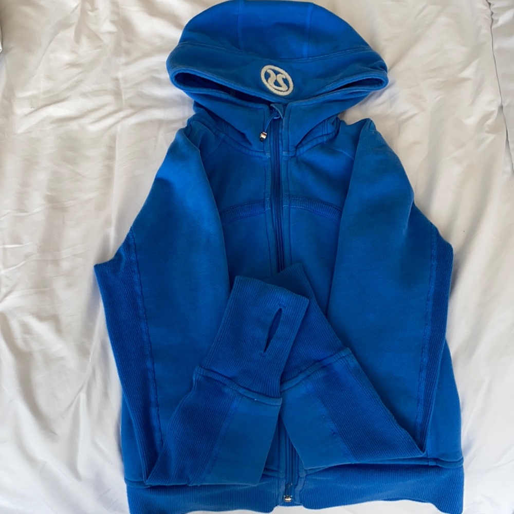 Lululemon Scuba Fitted Hoodie, Size 2